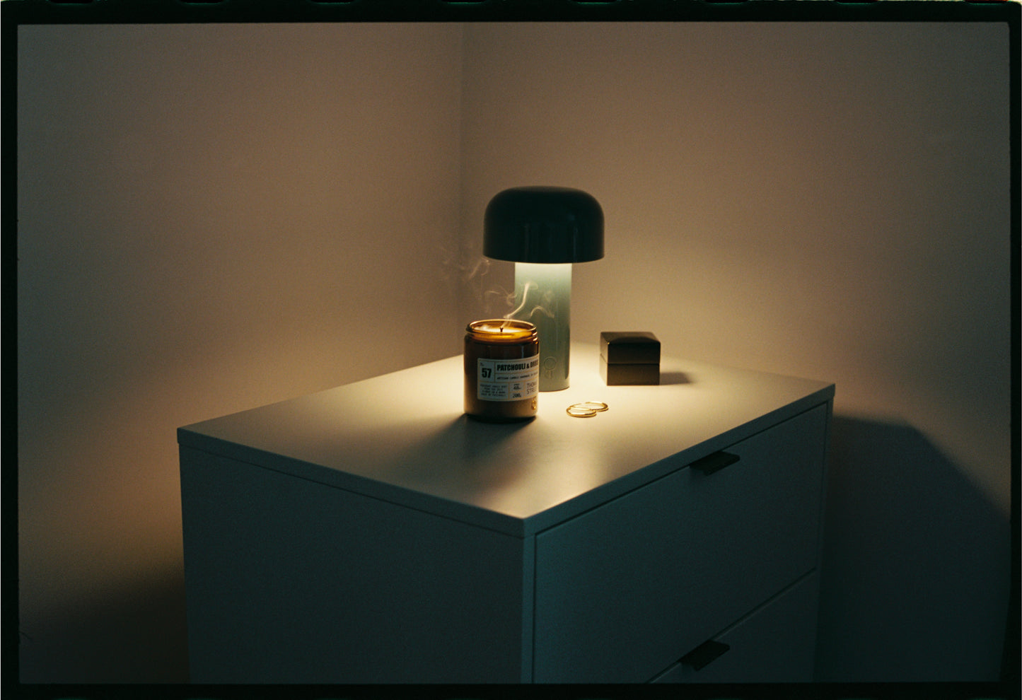 Patchouli & Orris Candle (No.57)